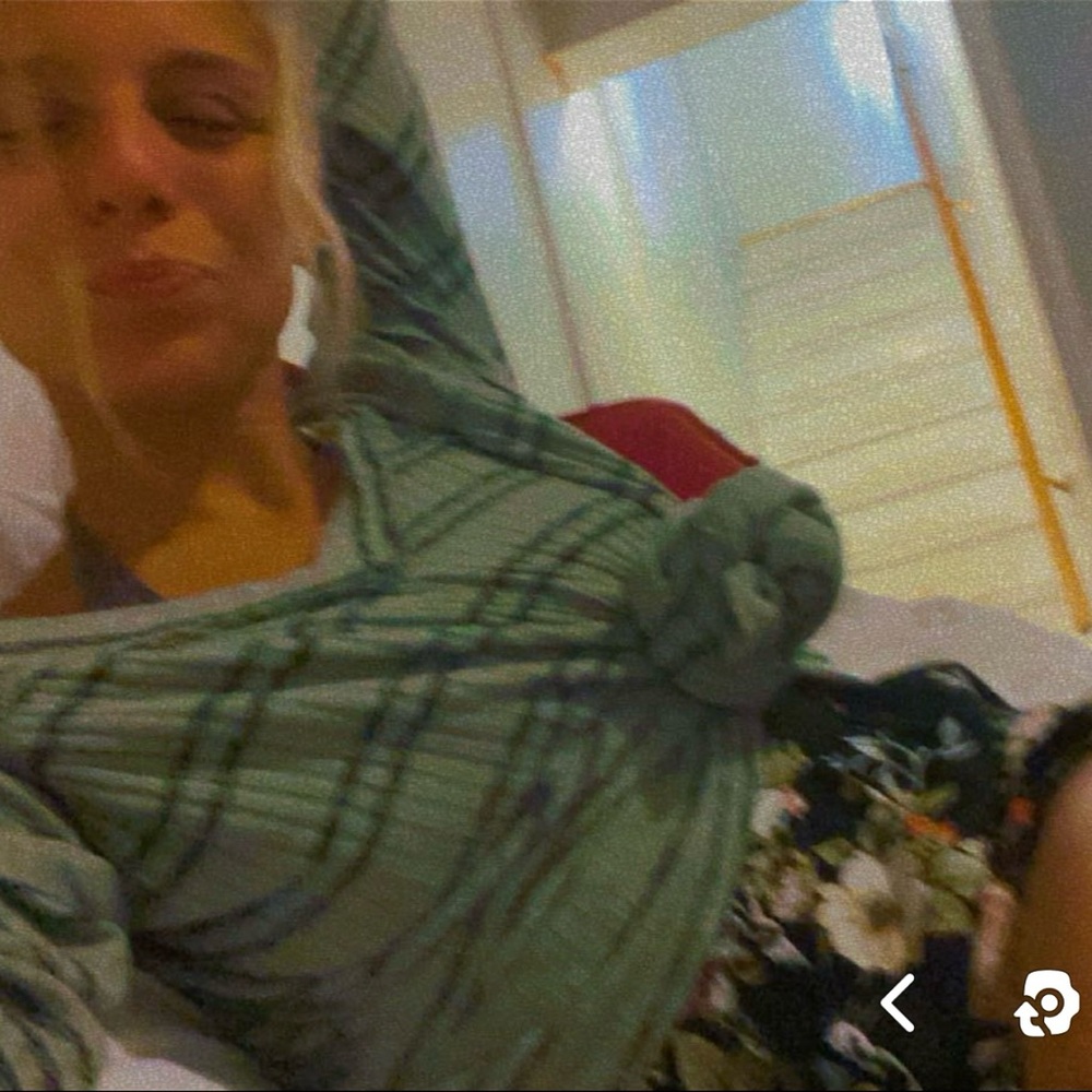 Meet your Posher, Alicia (The Purse Plug👜🔌🛍)